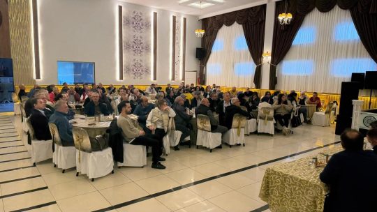 Bandırma’da okul servis şoförleri ve rehber personele trafik güvenliği eğitimi Bandırma’da okul servis araçlarında görev yapan şoförler ile rehber personele
