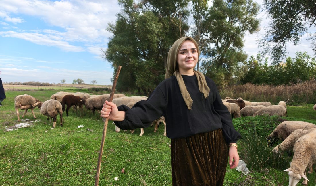 Devlet desteğiyle çiftçi olan genç kadın, hayallerine kavuştu Balıkesirli kadın girişimci Sueda Demirci, Tarım ve Orman Bakanlığı´nın 2022